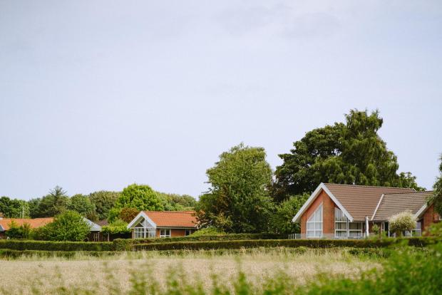 Huse i Bøgeskov