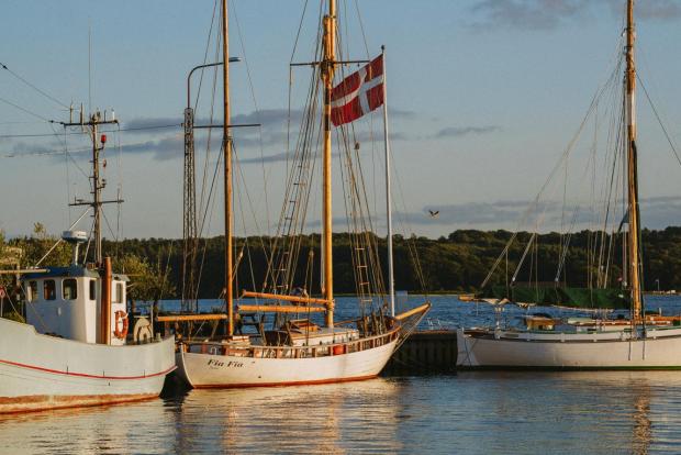 Både i Skærbæk havn